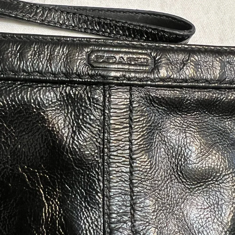 COACH Black Leather Wristlet Clutch Pouch Vintage Brass Hardware Zippered Wallet